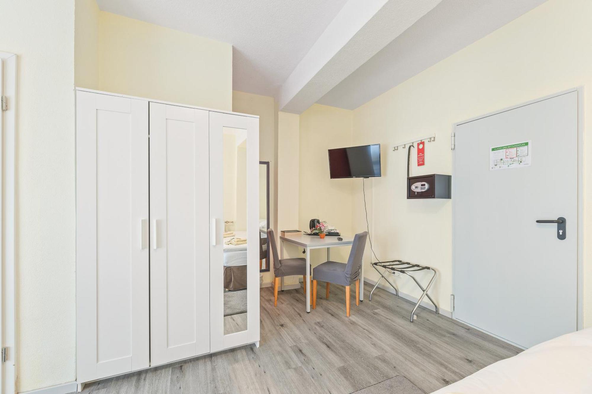 Businesshotel Lemon Suites Self Check-In Messe Airport Mit Kueche - Monteure Willkommen Neuhausen auf den Fildern Bilik gambar