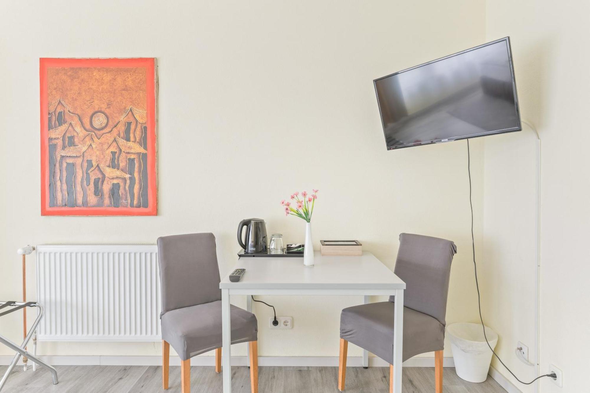 Businesshotel Lemon Suites Self Check-In Messe Airport Mit Kueche - Monteure Willkommen Neuhausen auf den Fildern Bilik gambar