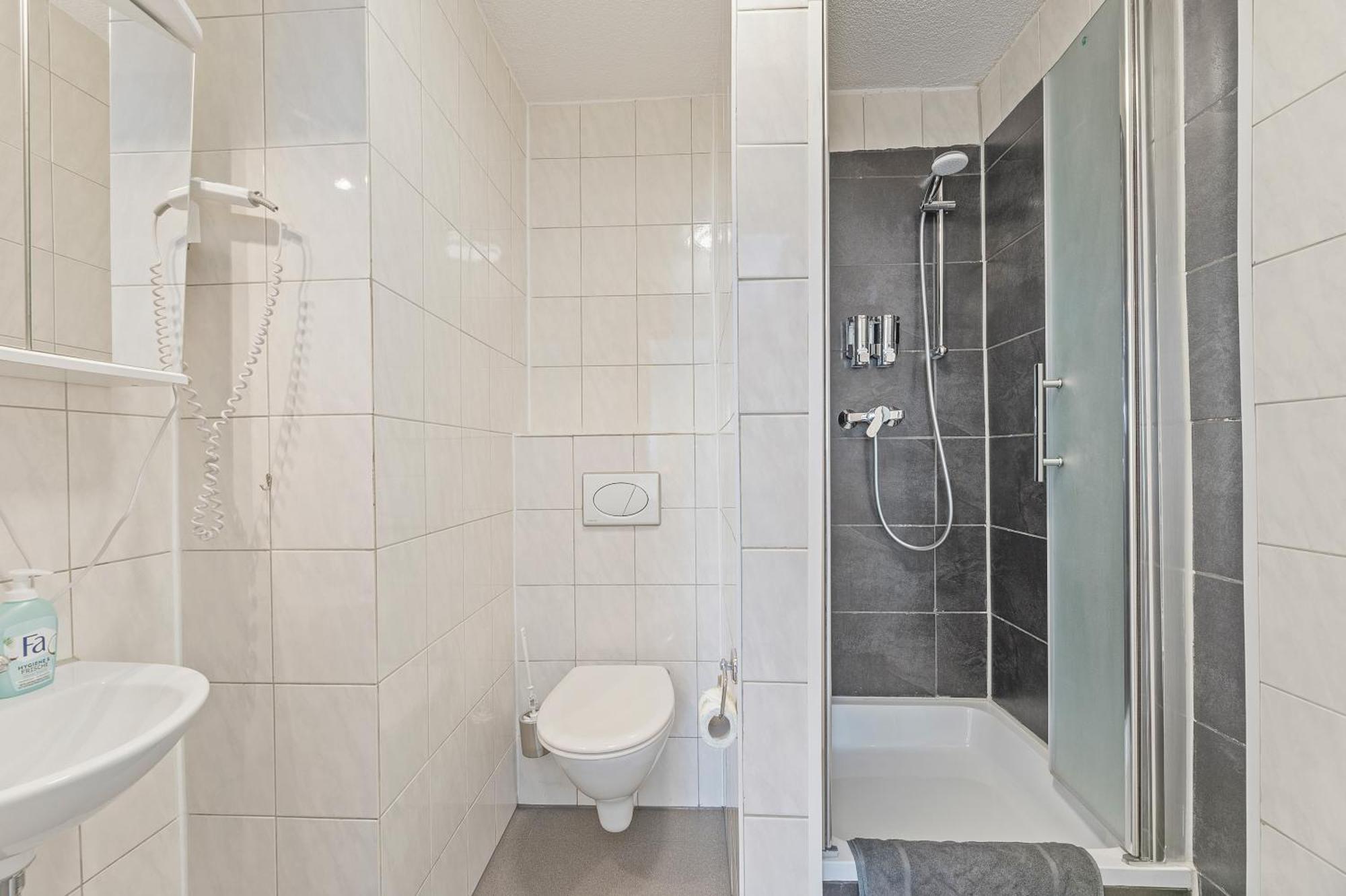 Businesshotel Lemon Suites Self Check-In Messe Airport Mit Kueche - Monteure Willkommen Neuhausen auf den Fildern Bilik gambar